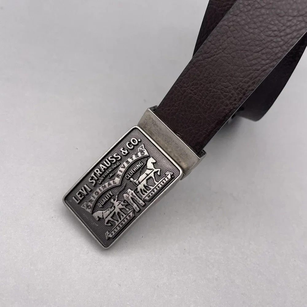 Levis Reversible Belt Size X-Large  34-36 Synthetic Leather black brown - Picture 2 of 4